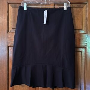 NWT White House Black Market - Flounce Pencil Skirt, Classic Navy, Size 6
